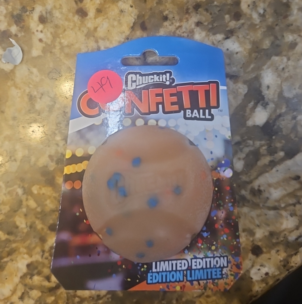 Chuck It! Confetti Ball Dog Toy, M Limited Edition NEW!!!